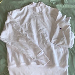 Champion White Sweater Turtle Neck